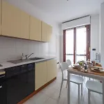 Modern Oasis Opposite Bosco Verticale Διαμέρισμα Μιλάνο