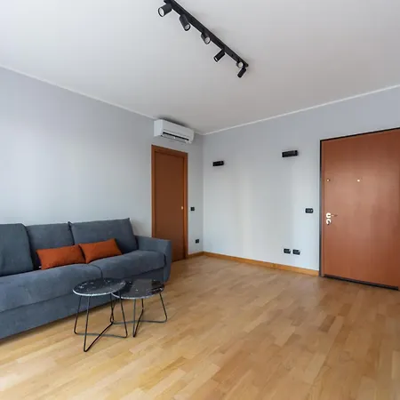 Modern Oasis Opposite Bosco Verticale Mailand