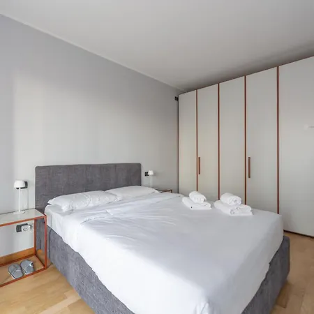 Apartment Modern Oasis Opposite Bosco Verticale Mailand