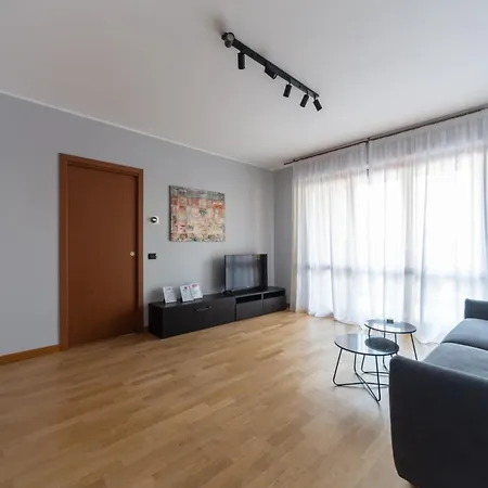 Modern Oasis Opposite Bosco Verticale * Mediolan